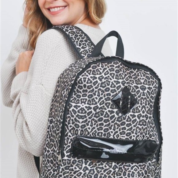 LEOPARD PRINTED NYLON BACK PACK NWT L:16" W:15" D:5" DL:29" animal print… - Picture 2 of 6